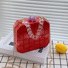 NHLH1814184-Red