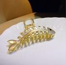 NHQIY1818282-Fish-bone-metal-catch-clip