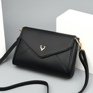 NHAV1821528-black