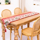 NHHB1837098-21-new-table-runner-C-garland