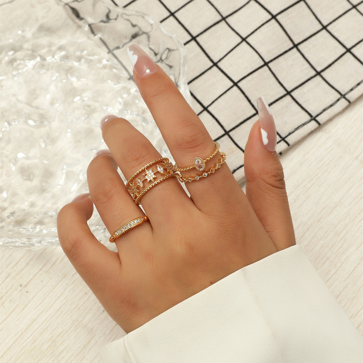 anillo abierto retro tendencia moda salvaje anillo de cobre de tres piezas NHIQ436080