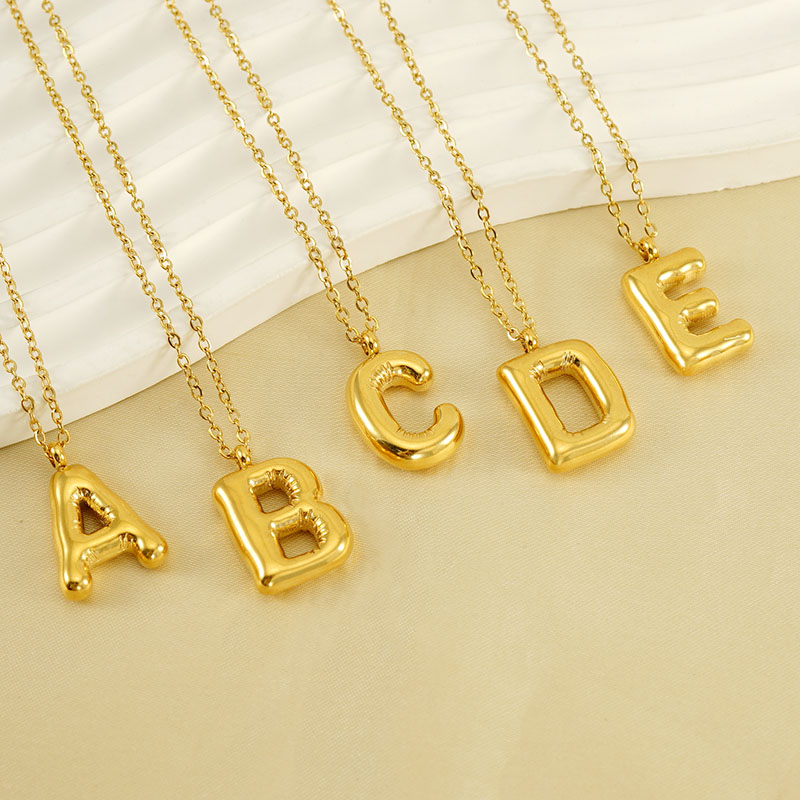 Casual Lindo Letra Acero Inoxidable Enchapado Collar Colgante